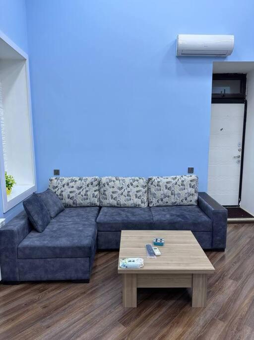 Turquoise * Baku